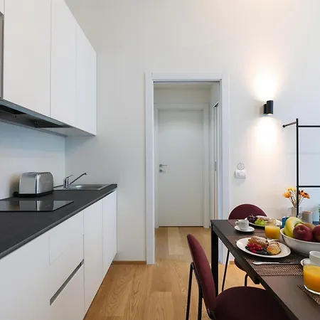Sweett - Classy Duomo Iv Apartamento